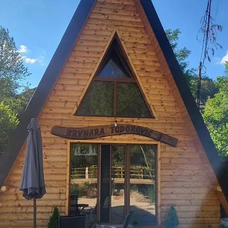 Brvnare Todorovic Crni Vrh