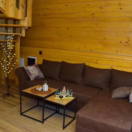 Chalé Brvnare Todorovic Crni Vrh